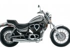 Suzuki Boulevard S83